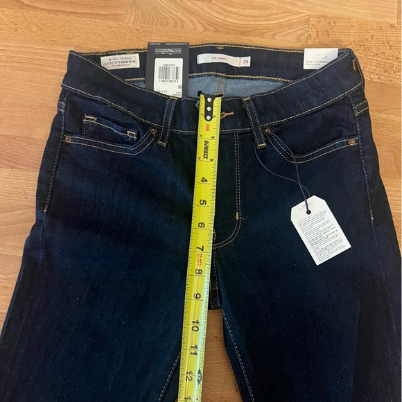 Levi’s "711 Skinny" Jeans (26x28) - Picture 6 of 8